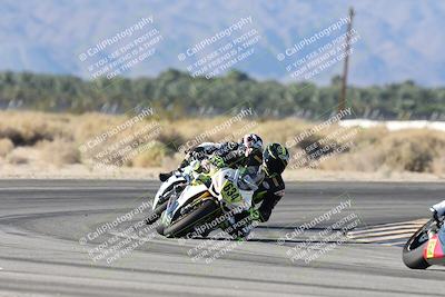 media/Nov-01-2025-CVMA (Sat) [[fc0f7531b8]]/Race 11-Amateur Supersport Open/